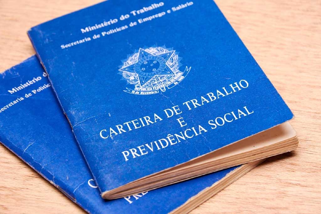 emprego carteira de trabalho 1024