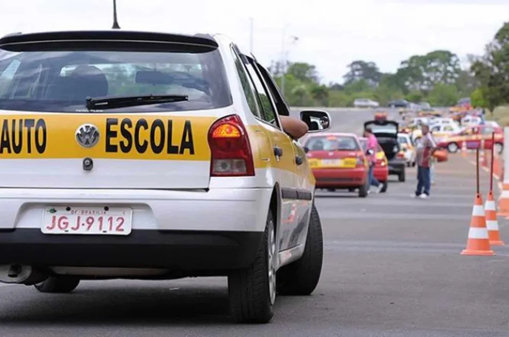 autoescola fim da obrigatoriedade