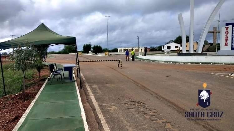 Santa Cruz implanta barreiras sanitárias em todos os limites do município