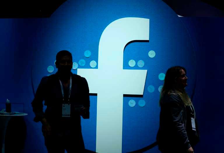 Facebook impõe limites a sites de notícias falsos criados por grupos políticos