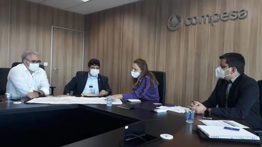 Antonio Fernando reúne com presidente da Compesa e defende obras hídricas para o Sertão do Araripe