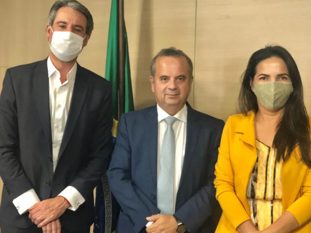 Fernando Monteiro conquista recursos para escola e pavimentação em Dormentes