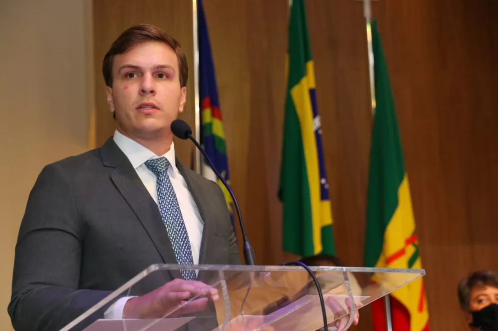 Miguel Coelho é diplomado prefeito reeleito e garante: "segundo mandato ainda melhor que o primeiro"