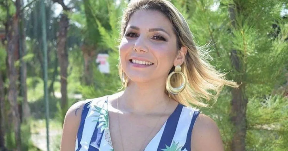 Após ficar na UTI, filha descobre traição da mãe com seu marido, que hoje estão casados