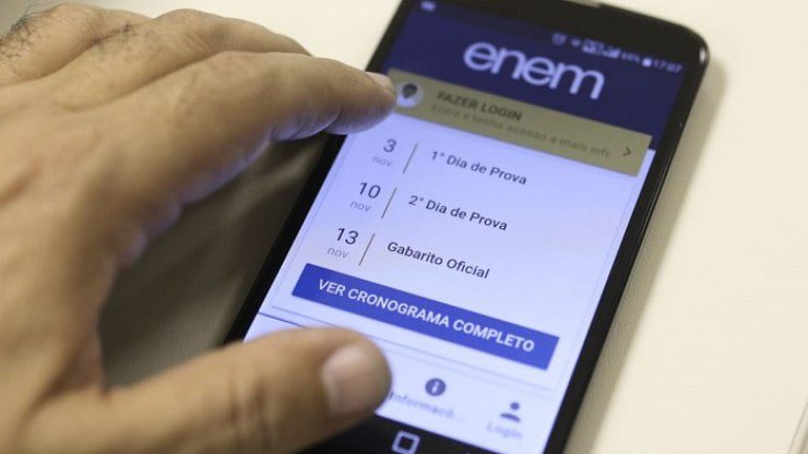 Entidades estudantis entram com ação no MPF