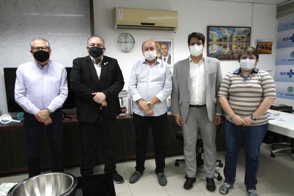 leitos de retaguarda para o Hospital Municipal Gilza