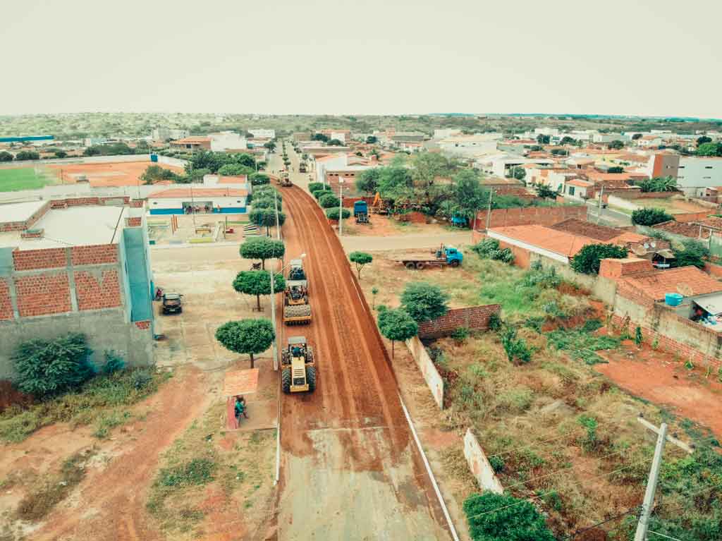 Obras de requalificação asfáltica da PE-635 chegam ao trecho urbano de Dormentes