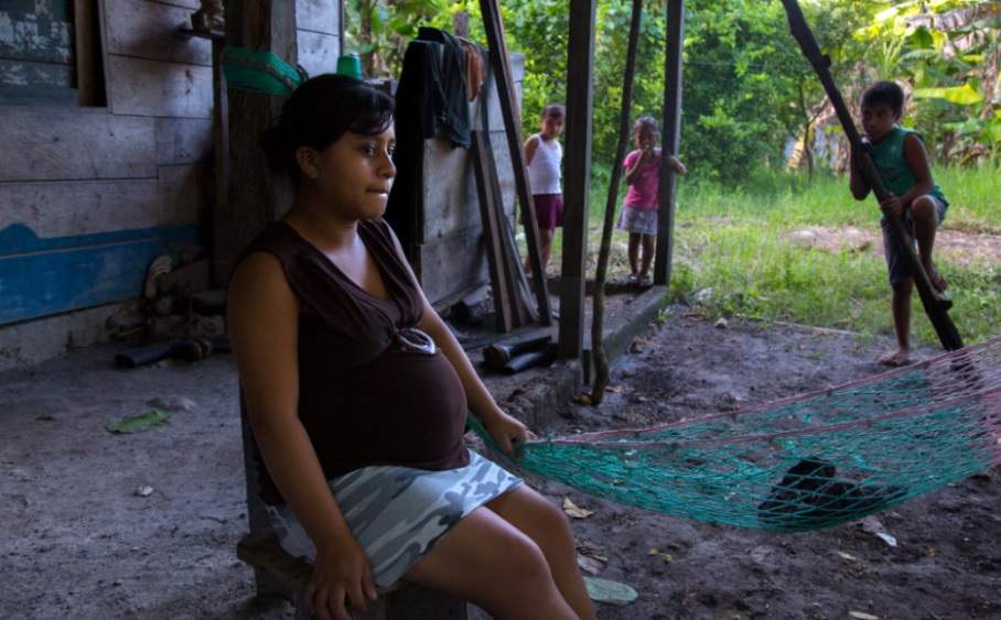 Casamento infantil: imagens mostram o horror da dura realidade que o mundo parece ignorar 5 casamento infantil ao redor do mundo 02