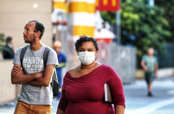 Brasileiro está mais pobre, triste e estressado, segundo estudo da FGV