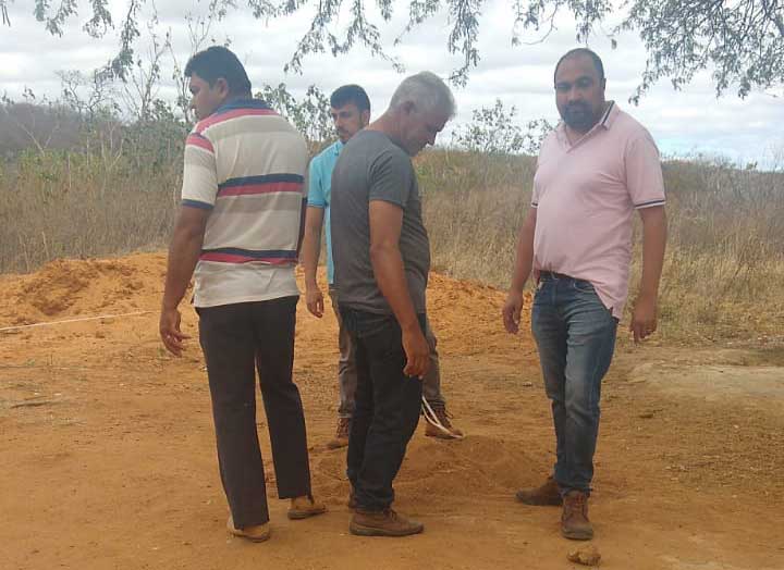 Gestão Municipal atende anseios comunitários; demarcação, limpeza e iluminação das ruas do Caramari 4 Caramari 4