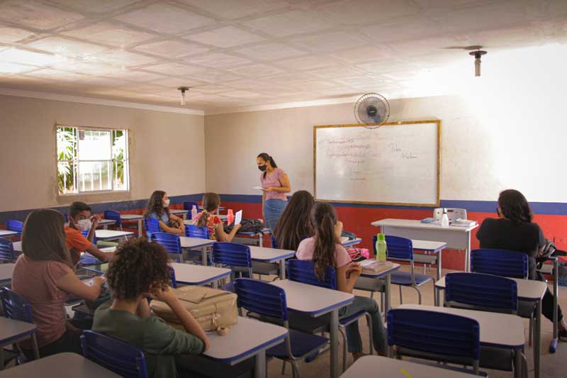 Josimara e Corrinha visitam escolas municipais para conferir seguramça e dar boas-bindas aos estudantes 3 WhatsApp Image 2021 08 03 at 15