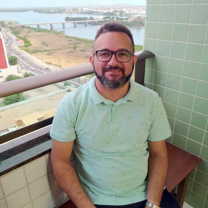 Diocese de Petrolina: Em carta aberta, ex-Padre denuncia "tirania" do bispo Dom Francisco Canindé 2 josf