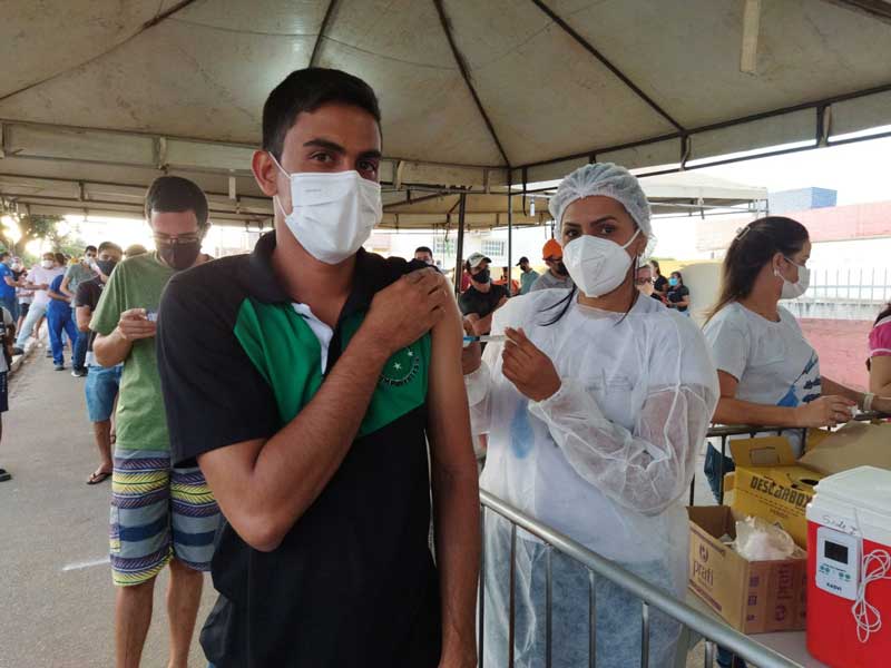Dormentes retoma vacinação contra a Covid nesta quinta e sexta