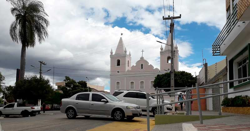 Homem é assassinado a tiros na BR 122, zona rural de Ouricuri