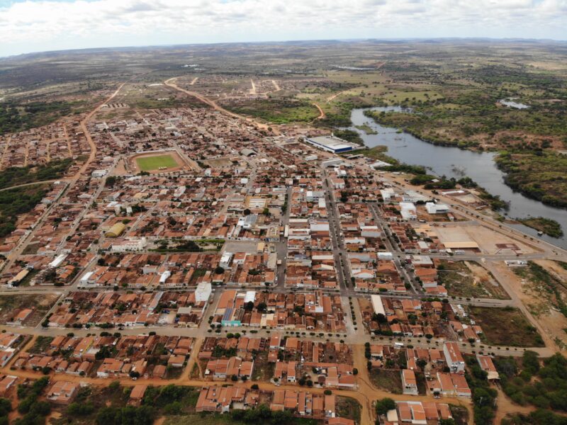 Josimara Cavalcanti inaugura primeiro Centro Cirúrgico de Dormentes 2 DORMENTES AEREA