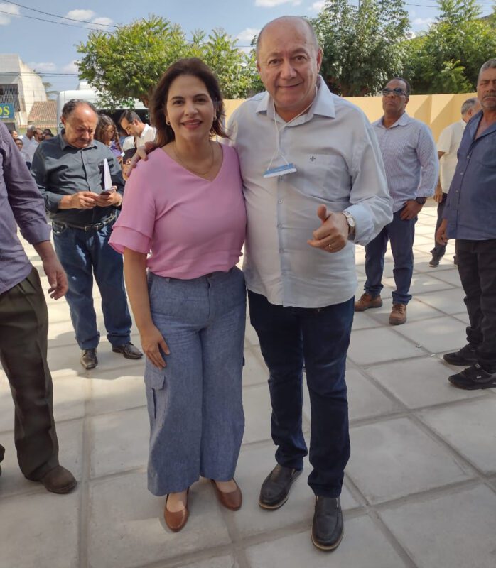 Prefeito Gildevan participa de escuta do 'Ouvir para Mudar' da governadora Raquel Lyra em Ouricuri 6 Imagem do WhatsApp de 2023 09 02 as 14.32.29