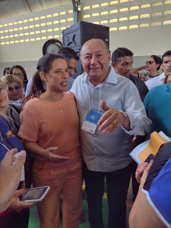 Prefeito Gildevan participa de escuta do 'Ouvir para Mudar' da governadora Raquel Lyra em Ouricuri 7 Imagem do WhatsApp de 2023 09 02 as 14.32.3475563