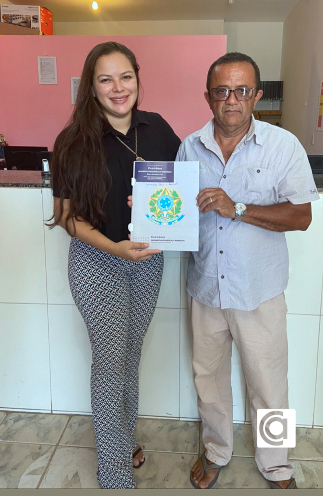 Santa Filomena (PE) entrega primeiros Registros de Usucapião Rural, onde serão instalados aerogeradores de energia eólica 6 charlesaraujo Imagem do WhatsApp de 2023 09 28 as 12.34.43 b8460ffe scaled