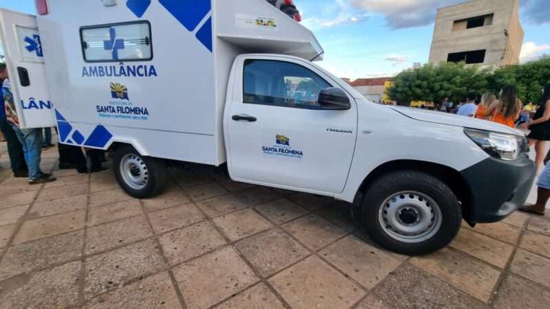 No final da Trilha de Motocross, filomenenses são presenteados com ambulância 4x4 e micro-ônibus escolar novos 4 Trilha Santa Filomena 16 2