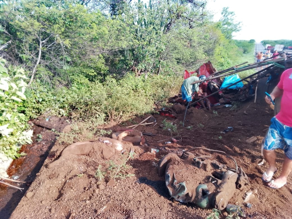 Motoristas que morreram em acidente na BR-407 em Petrolina-PE são identificados 3 batch piauienses morrem em acidente envolvendo dois caminhoes em p GfOBh23.jpg.1200x0 q95 crop scaled
