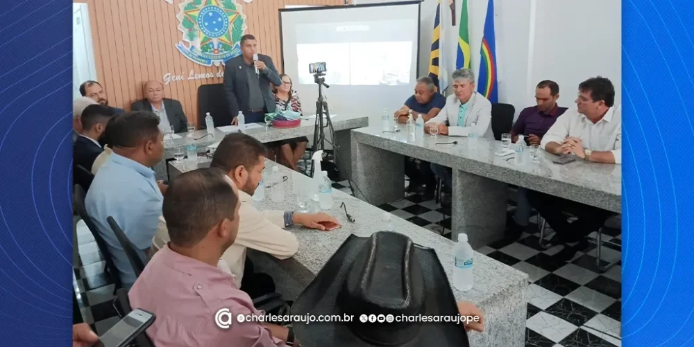 Câmara Municipal de Santa Filomena é entregue reformada e mobiliada à comunidade 2 CAMARA DE VEREADORES SANTA FILOMENA 3 charlesaraujo.com .br scaled