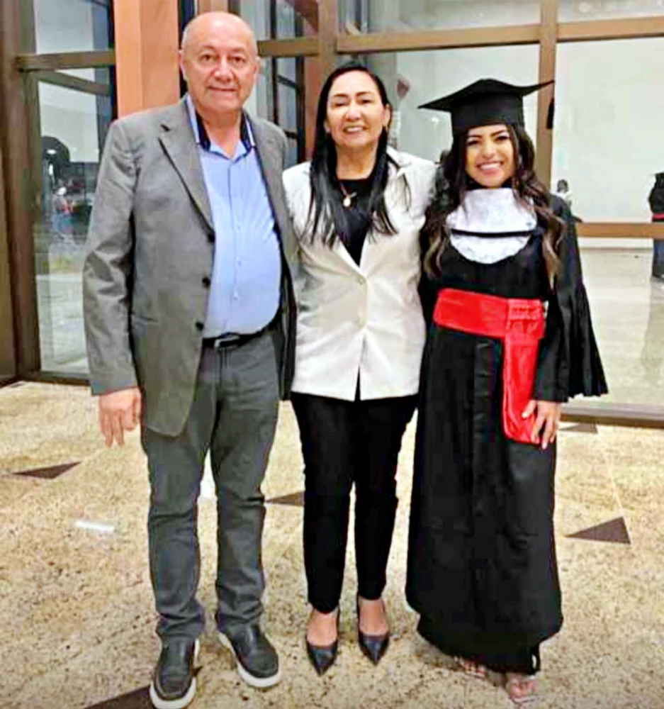 Filomenenses celebram a conquista: 14 novos pedagogos formados pela Univasf 4 WhatsApp Image 2024 08 15 at 13.59.56 charlesaraujo.com .br scaled