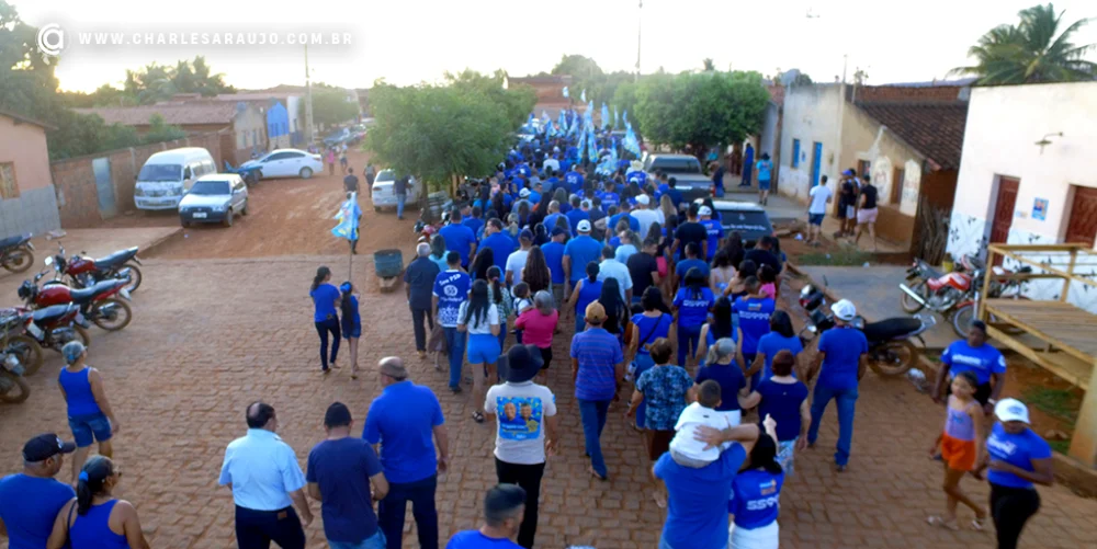 Caminhada no Livramento consolida Ariene como forte candidato a vereador 4 Ariene do Livramento 4 charlesaraujo.com .br scaled