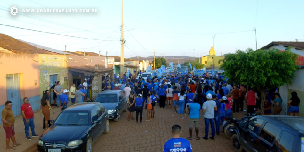 Caminhada no Livramento consolida Ariene como forte candidato a vereador 2 Ariene do Livramento 6 charlesaraujo.com .br scaled