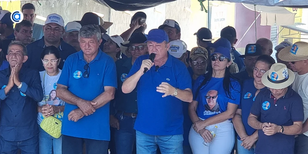 Gildevan Melo e Rivaldino Reis realizam a maior caminhada e comício da história de Santa Filomena (PE) 3 Maior caminhada 3 charlesaraujo.com .br scaled