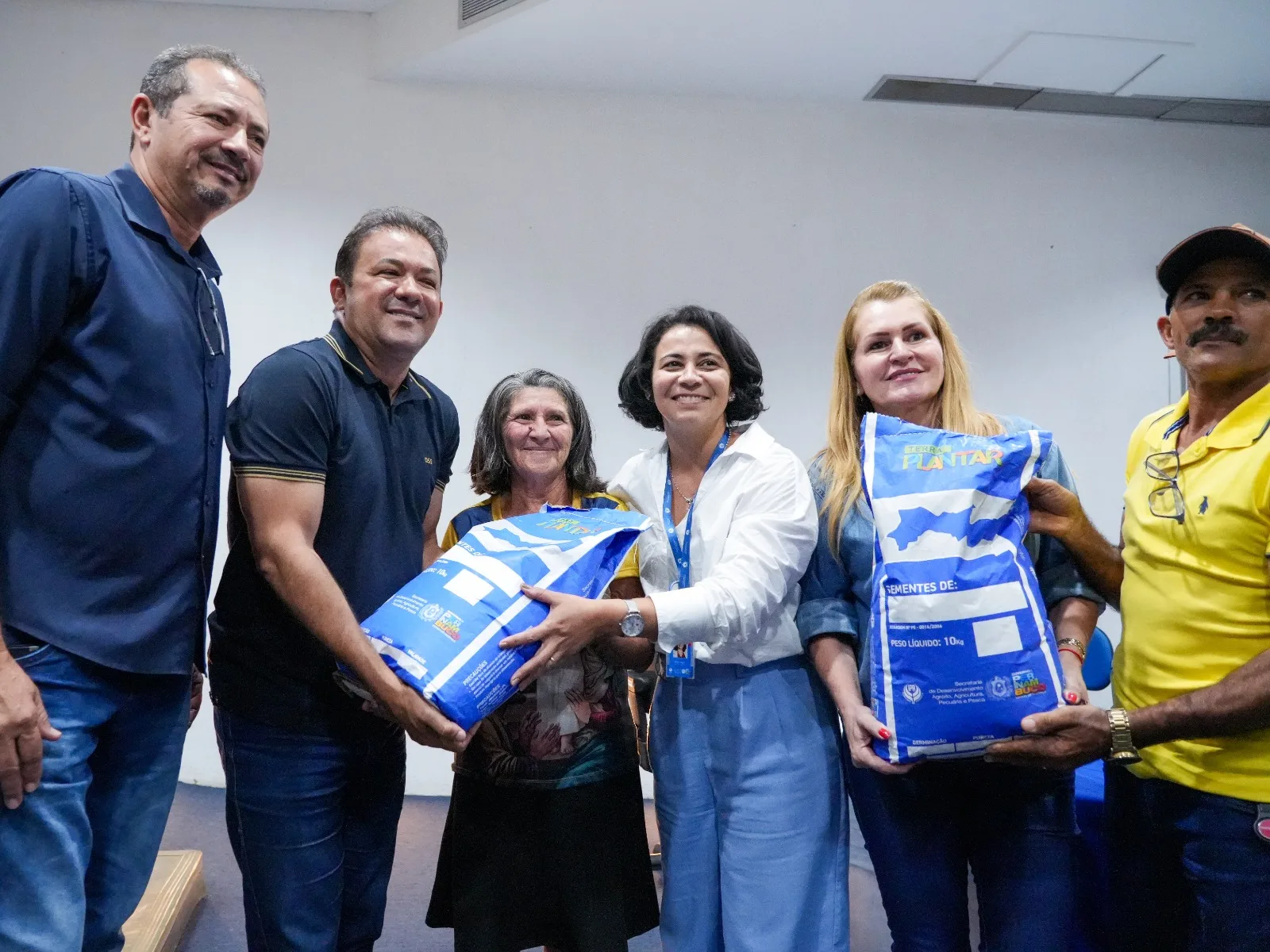 Prefeitura de Araripina participa de ações do programa Terra Plantar: Apoio ao produtor rural e distribuição de sementes promovido pelo IPA