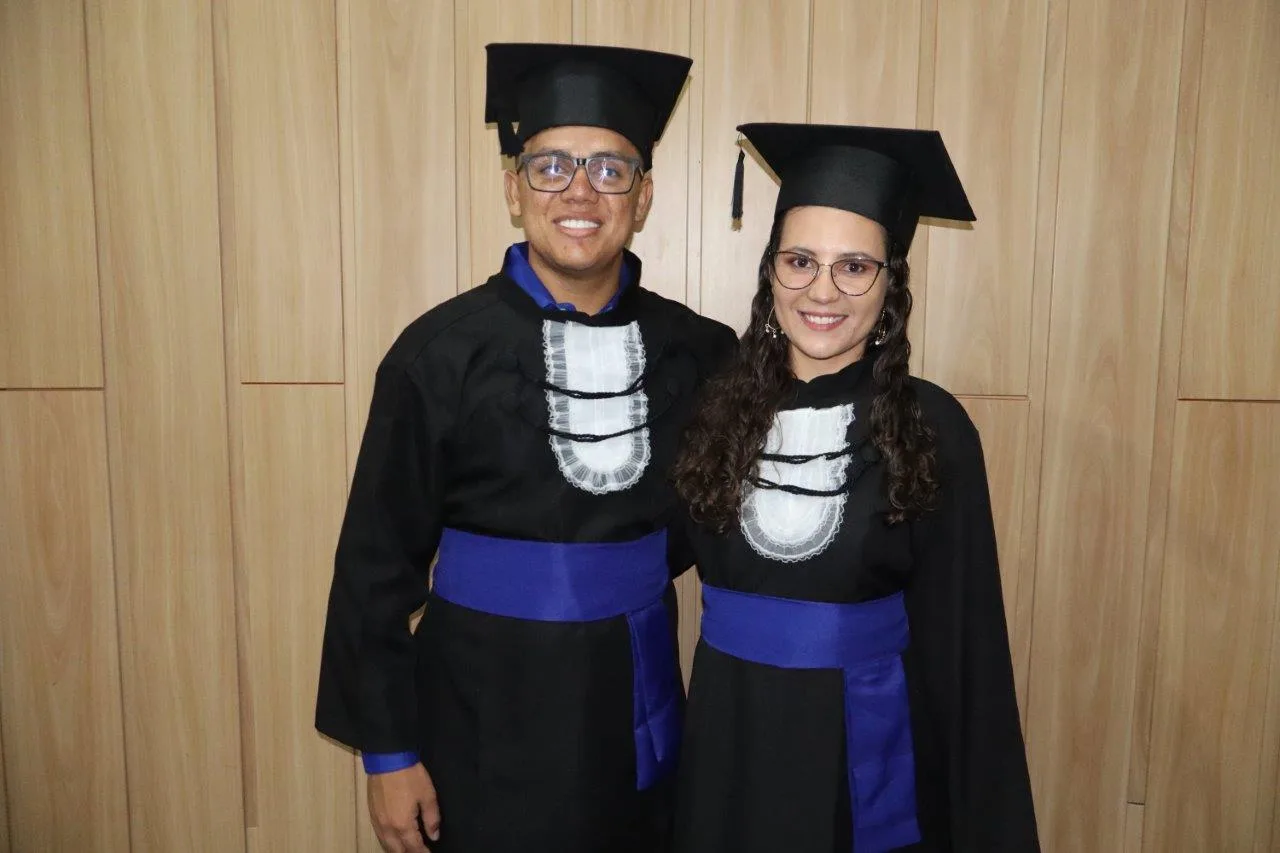 Estudantes do Polo UAB de Santa Filomena colam grau em Administração Pública pela Univasf 64 IMG 8988
