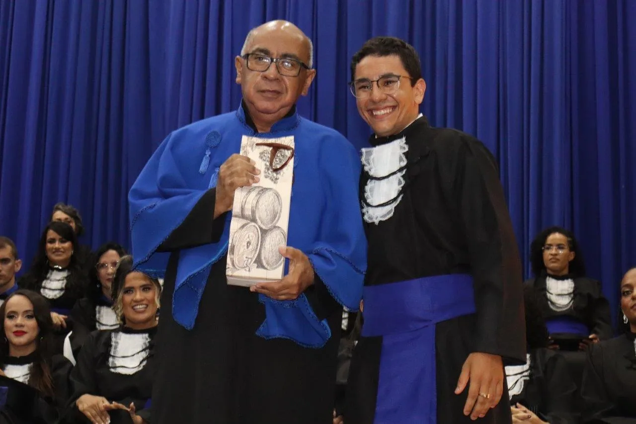 Estudantes do Polo UAB de Santa Filomena colam grau em Administração Pública pela Univasf 54 IMG 9029