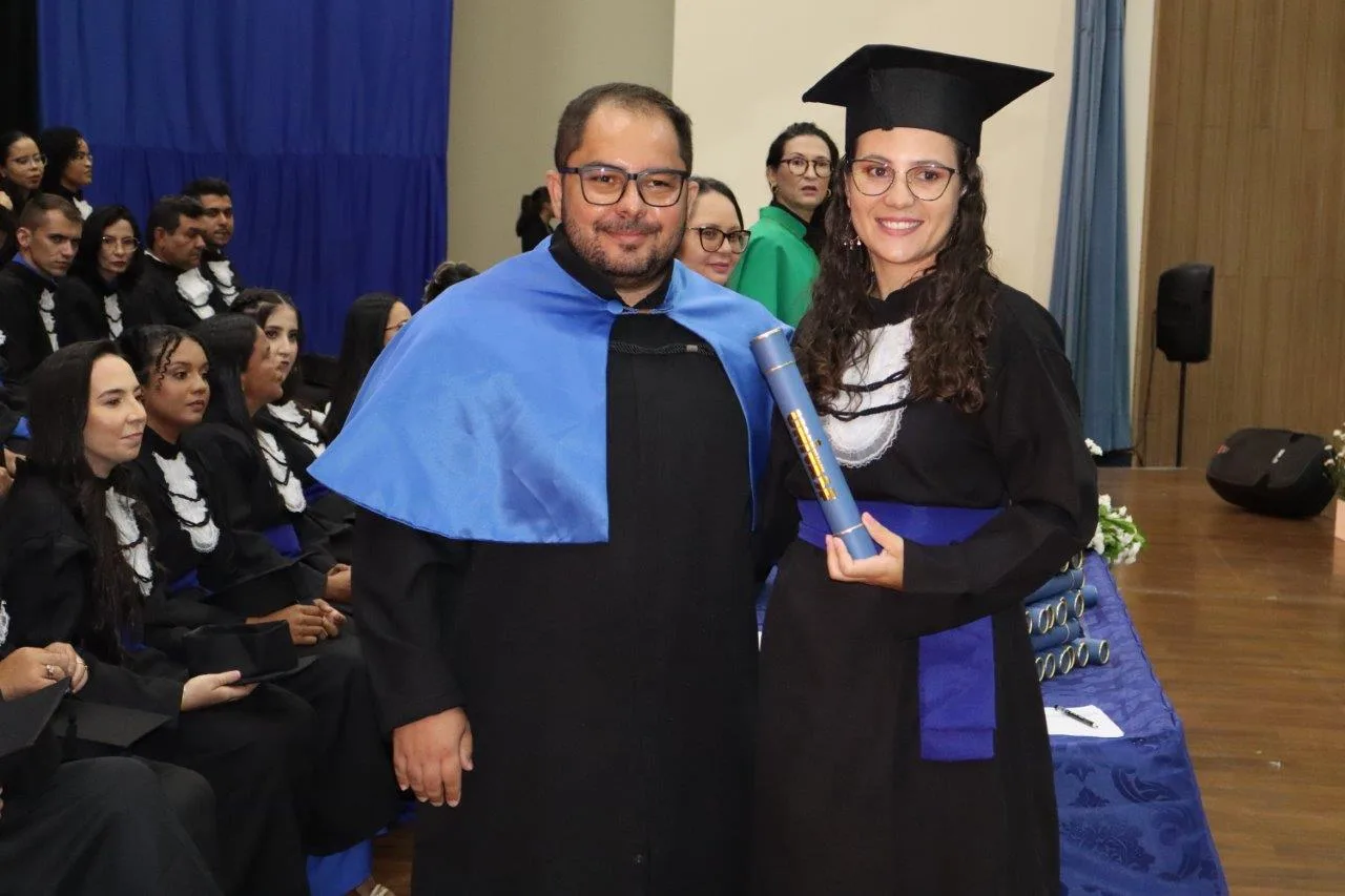 Estudantes do Polo UAB de Santa Filomena colam grau em Administração Pública pela Univasf 19 IMG 9040