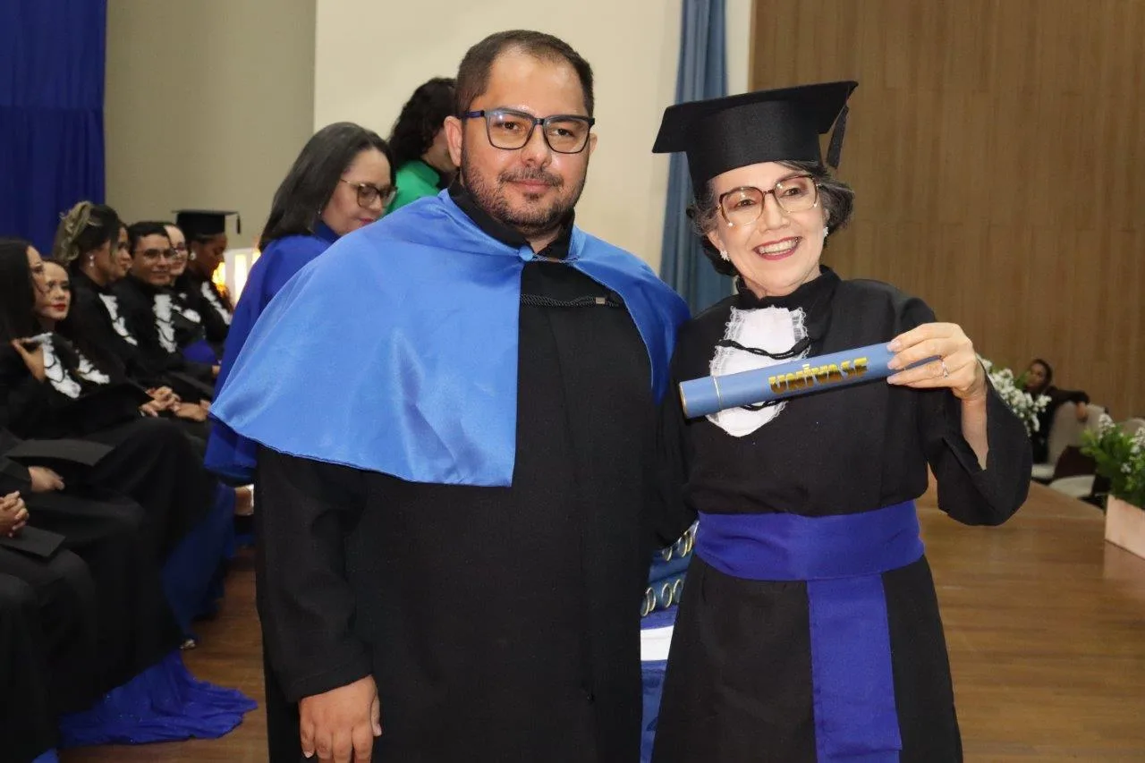 Estudantes do Polo UAB de Santa Filomena colam grau em Administração Pública pela Univasf 15 IMG 9046