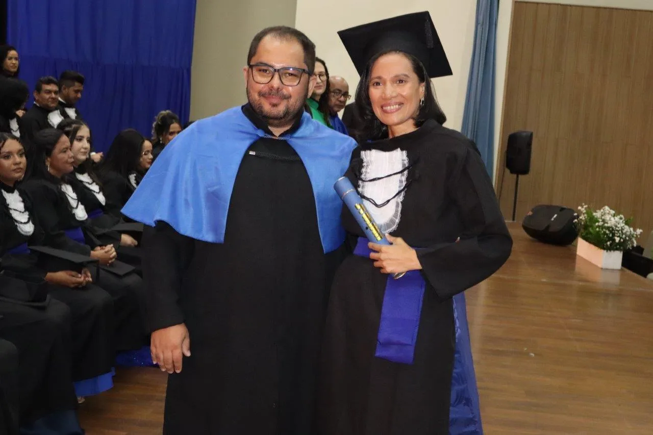 Estudantes do Polo UAB de Santa Filomena colam grau em Administração Pública pela Univasf 69 IMG 9050