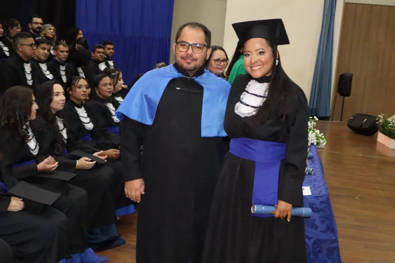 Estudantes do Polo UAB de Santa Filomena colam grau em Administração Pública pela Univasf 27 IMG 9054