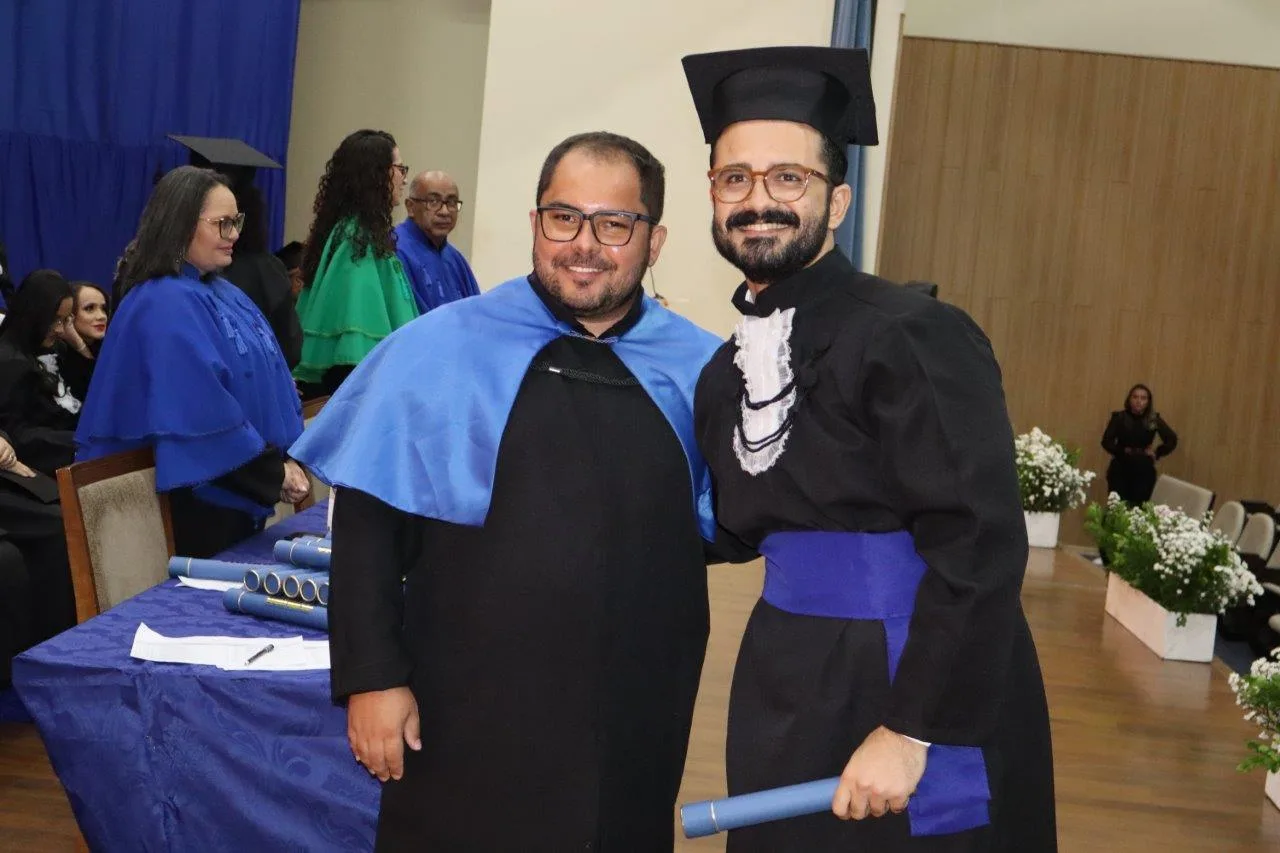 Estudantes do Polo UAB de Santa Filomena colam grau em Administração Pública pela Univasf 28 IMG 9057