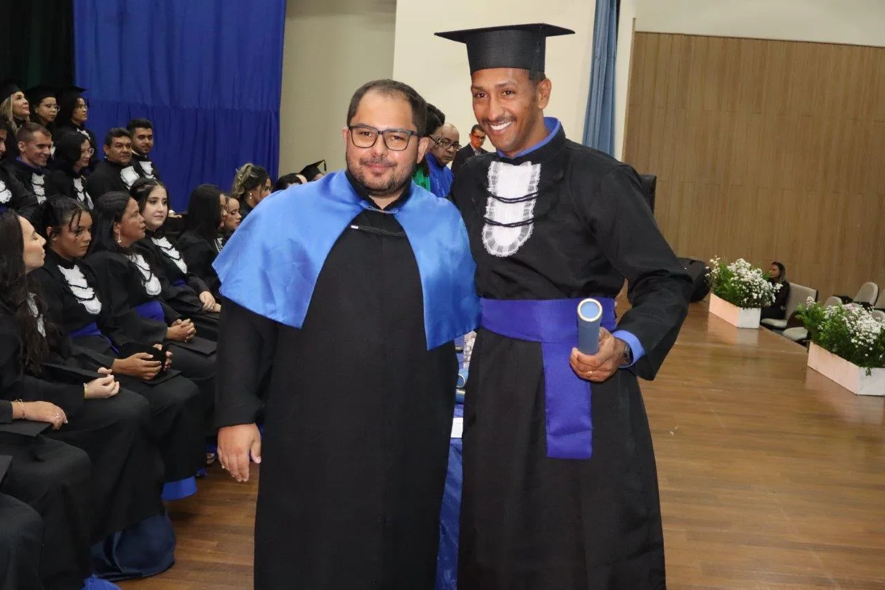 Estudantes do Polo UAB de Santa Filomena colam grau em Administração Pública pela Univasf 46 IMG 9063