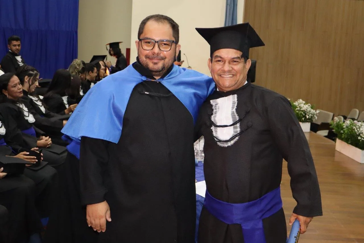 Estudantes do Polo UAB de Santa Filomena colam grau em Administração Pública pela Univasf 67 IMG 9080