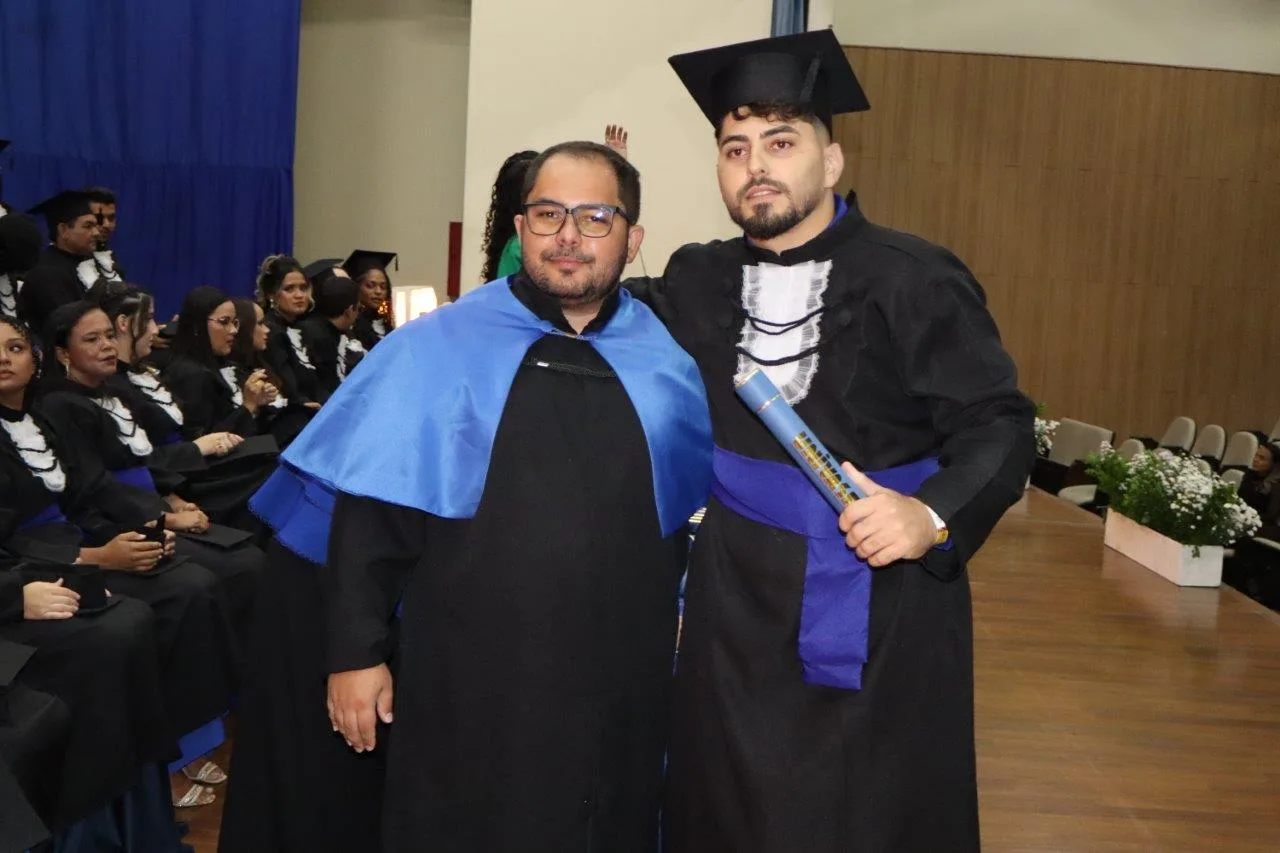 Estudantes do Polo UAB de Santa Filomena colam grau em Administração Pública pela Univasf 32 IMG 9085