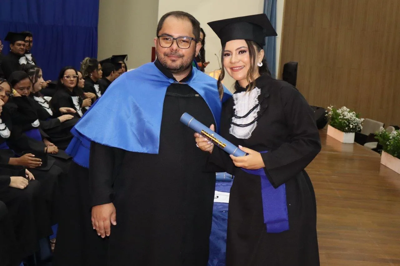 Estudantes do Polo UAB de Santa Filomena colam grau em Administração Pública pela Univasf 44 IMG 9088