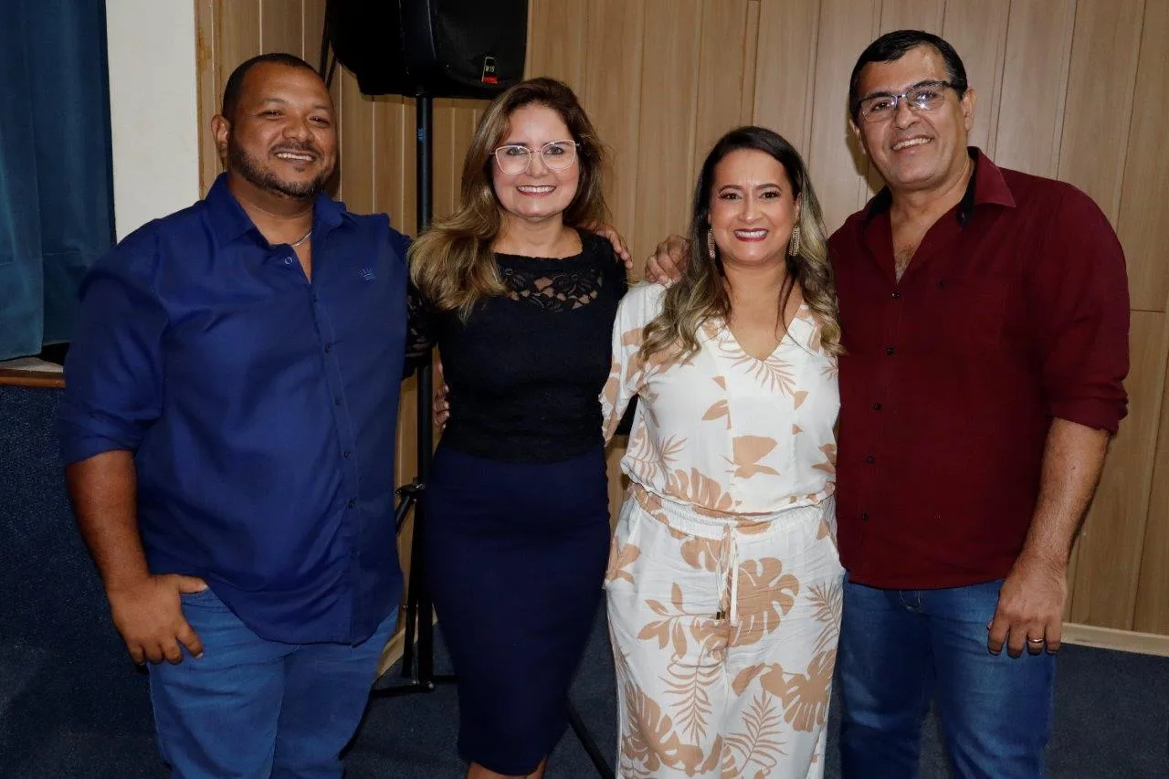 Estudantes do Polo UAB de Santa Filomena colam grau em Administração Pública pela Univasf 75 MG 9003