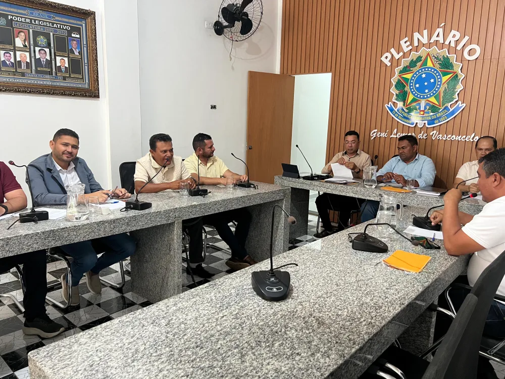 Santa Filomena-PE: Câmara de Vereadores realiza Primeira Sessão Extraordinária do Segundo Período Legislativo de 2025 4 whatsapp image 2025 09 01 at 10.09.04 2 scaled