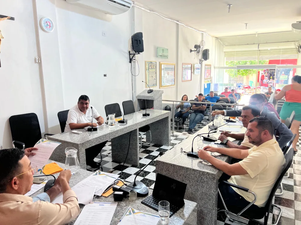 Santa Filomena-PE: Câmara de Vereadores realiza Primeira Sessão Extraordinária do Segundo Período Legislativo de 2025 2 whatsapp image 2025 09 01 at 10.09.05 1 scaled
